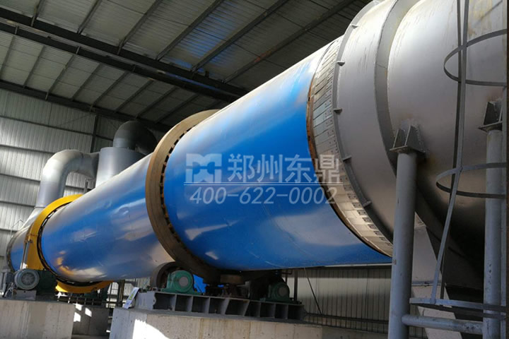 煤炭烘干機產(chǎn)品適用于煤泥、浮選尾煤、混煤、壓濾尾煤、末精煤、中煤、或精礦粉物料以及內(nèi)水高、燃點低、揮發(fā)分高的低階褐煤、蒙煤等物料的熱力脫水。