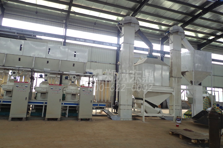 木屑烘干機是生物質(zhì)顆粒制造過程中的一道重要工序，木屑干燥后可以有效提升成品顆粒品質(zhì)和外觀。