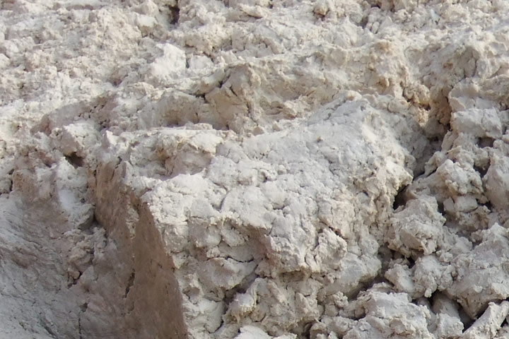 工業(yè)石膏烘干機(jī)適用于脫硫石膏、磷石膏、鈦石膏、氟石膏等物料的干燥，東鼎為您提供系統(tǒng)化解決方案