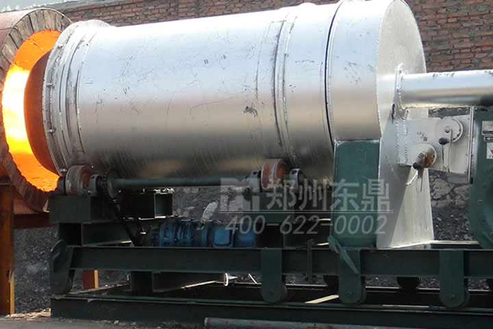 煤粉燃燒爐是一種經(jīng)濟環(huán)保燃煤熱源熱效率高，經(jīng)濟適用，可廣泛用于各種加熱爐窯。