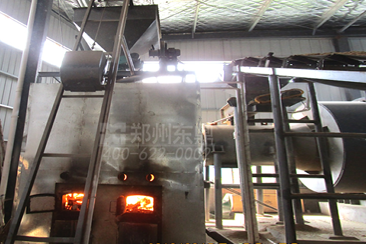 生物質(zhì)熱風(fēng)爐以綠色能源生物質(zhì)顆粒或碎屑、木片為燃料，以空氣為介質(zhì)的新型高效換熱設(shè)備。