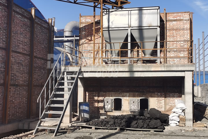 沸騰爐可使用劣質(zhì)燃料，氮化物生成少,易脫硫，具有一定的環(huán)保優(yōu)勢(shì)。